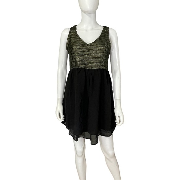 🆕Altar’d State Black Gold Metallic V Neck Dress - Picture 1 of 9